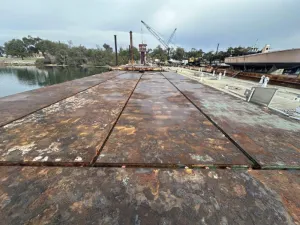Shugart 5' Barge 40' x 10' x 5'